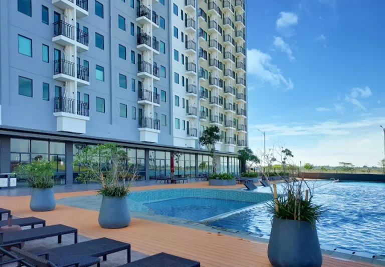 Osaka Riverview Cover